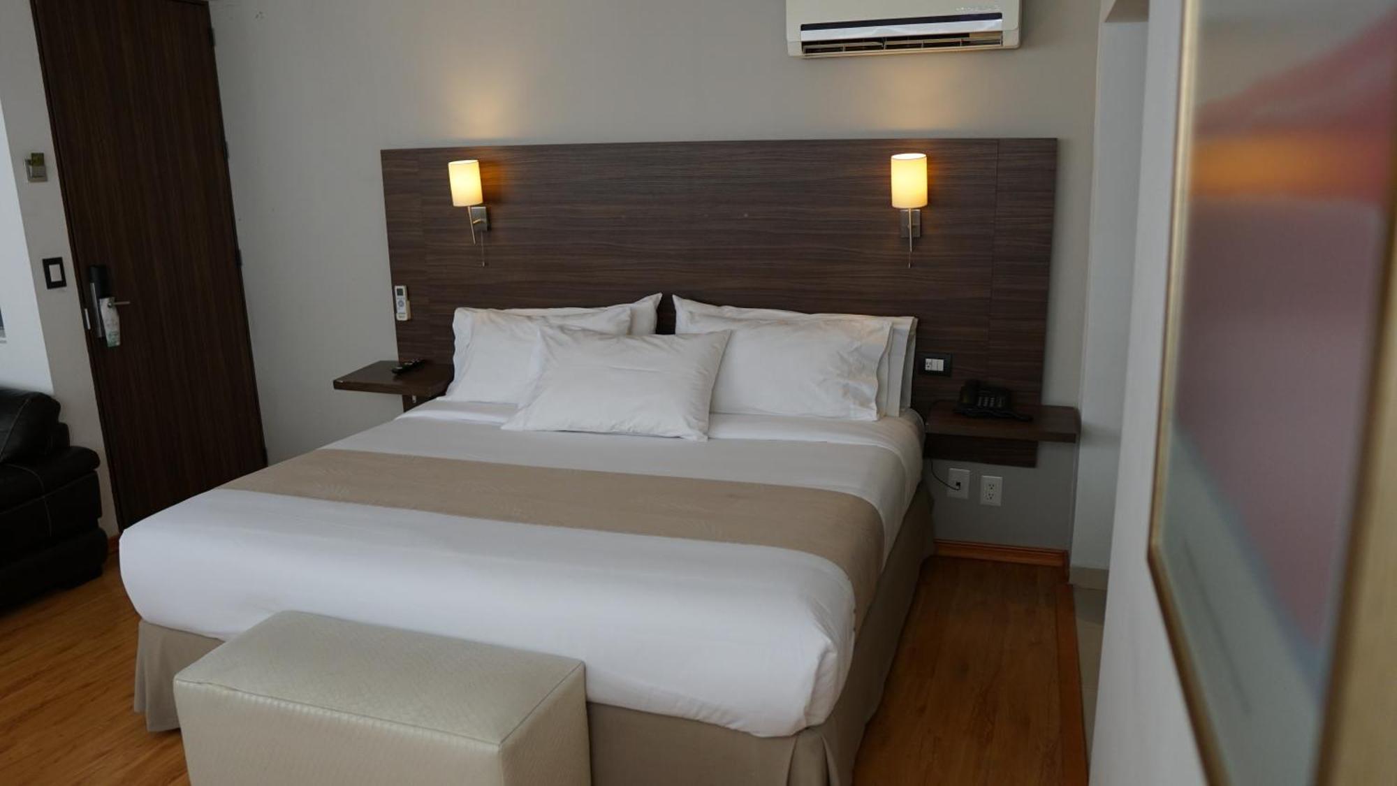 El Hotel Business Class Zamora  Exterior foto